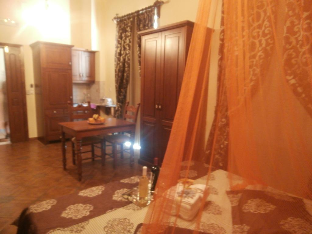 Afroditi Rethymno Rum bild